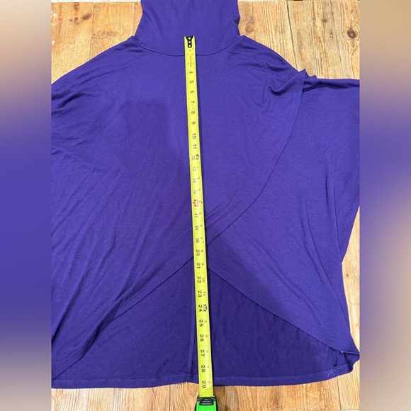 GJB New York Women’s Gorgeous Purple Cowlneck Fall/Winter Poncho Sweater Wrap Lg - Picture 7 of 8